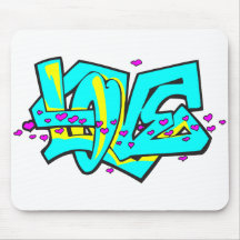 Conception de mot d'AMOUR de graffit de CMYK Tapis De Souris