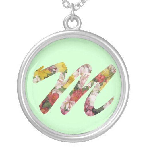 Conception initiale de fleurs de collier de M