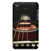 Contact en gros plan cm d'iPod de guitare acoustiq Étui iPod Touch