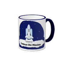 Continuez la tasse de mission (la main gauche)