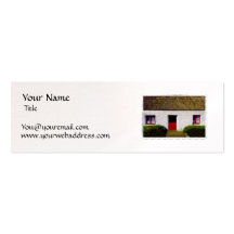 Cottage avec le toit de chaume carte de visite