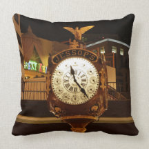 Coussin de Gaslamp conçu par Audrey Buss