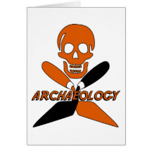 Crâne et archéologie croisée de truelles cartes de vœux