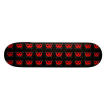 Crâne et os croisés de coeur carrelés skateboards cutomisables