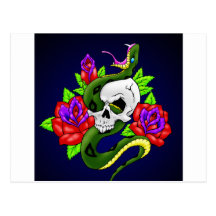 Crâne et roses de serpent carte postale