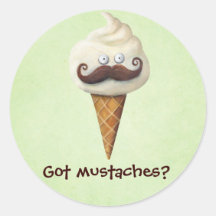 Crème glacée avec des moustaches autocollants