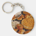 Croissants et pain de platina avec de la salade de porte-clefs