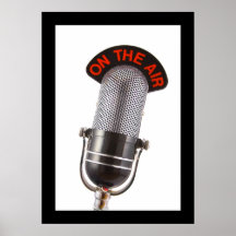 Cru sur le microphone d'air posters