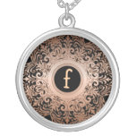 Cuivre fleuri et collier initial fait sur commande