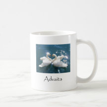 Cygnes d'Advaita Tasse