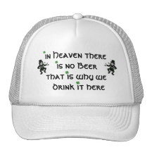 dans le ciel il n'y a aucune bière casquette