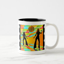 Danse de disco tasses à café