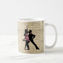 Danseurs de salle de bal sur le papier vintage mug