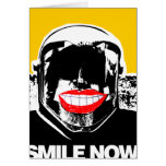 De sourire carte jaune de ciel maintenant -