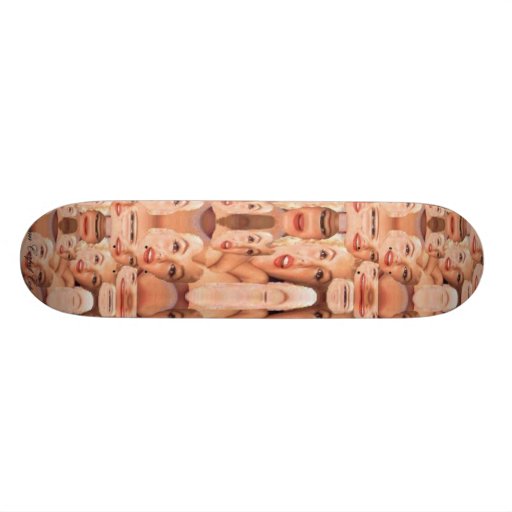 Déesse de l'amour érotique skateboard