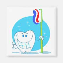 Dent de sourire heureuse avec la brosse à dents magnets
