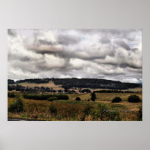 Des gammes de montagne en lambeaux posters