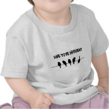 Des oiseaux sur un fil - osez être différent t-shirts