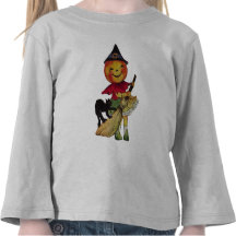 Dessus de la douille de l'enfant de sorcière de tê t-shirts