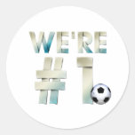 DESSUS nous sommes le football #1 Autocollants Ronds
