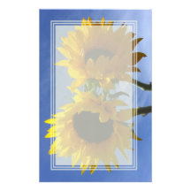 Deux tournesols masquent la papeterie papiers à lettres