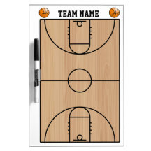 Disposition de terrain de basket sur le bois tableau blanc effaçable à sec