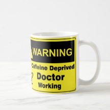 Docteur d'avertissement de caféine mug à café