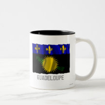 Drapeau de ondulation de la Guadeloupe avec le nom Tasse