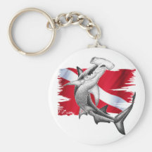 Drapeau de piqué avec le requin-plongeur de poisso porte-clé