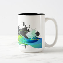 Éclaboussures fraîches abstraites de peinture à l' mugs à café