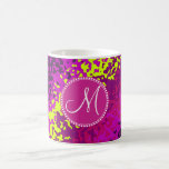 Éclaboussures roses magenta de peinture de monogra tasse à café