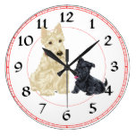 Écossais Terrier et horloge de chiot