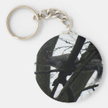 Écureuil mignon se reposant dans un arbre porte-clefs