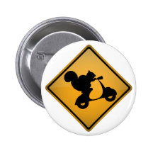 Écureuil sur le scooter badges avec agrafe