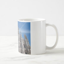 Église gothique de cathédrale de Milan de Di de Du Tasse À Café