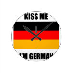 Embrassez-moi que je suis allemand pendule