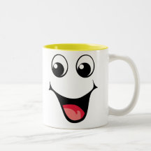 Émoticône souriante heureuse mug à café