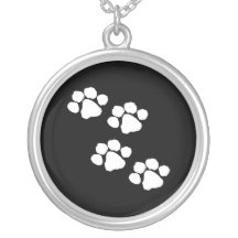 Empreintes de pattes collier personnalisé