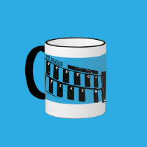 enfant au delà de tasse tasses