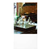 Entonnoirs et bouteilles en verre carte avec photo