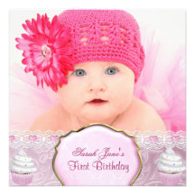Ęr bébé assez rose de petits gâteaux de fille de p invitations