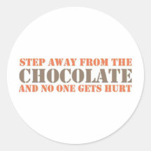Étape à partir du chocolat adhésif rond