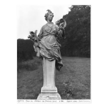 Été, statue dans les jardins carte postale