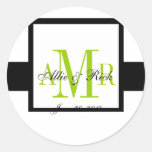 Étiquette élégant vert pomme de monogrammes de mar adhésif rond