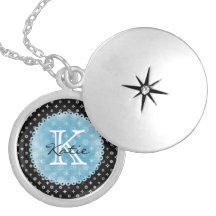 Étoile argentée décorée d'un monogramme pendentif