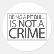Être un pitbull n'est pas un crime autocollant