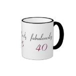Fabuleusement 40 ouvriers noirs et tasse blanche d
