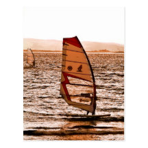 FAIRE DE LA PLANCHE À VOILE CARTE POSTALE