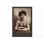 Femme américaine tatouée carte postale