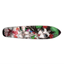 FEMME PLATEAUX DE SKATEBOARDS CUSTOMISÉS
